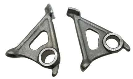 BALANCINES INFERIORES MOTOR CGR AK 125 SL JUEGO X 2