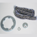 KIT DE ARRASTRE FZ 2.0 FRENO DE DISCO 428 X 132 41 X 14 DORADA CASSARELLA - Imagen 2