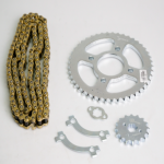 KIT DE ARRASTRE AKT TTR 180 DS 200 4 HUECOS (PT45CPD16C-428-H-132-C) DORADA SPEE - Imagen 2