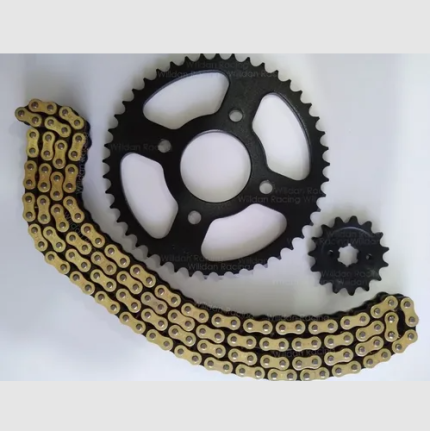 KIT DE ARRASTRE 15X45 4H (428H-140 DORADA).PULSAR 160NS FI-BSIV-150NS FI-V12/REV