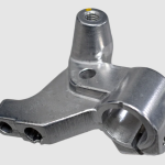 SOPORTE MANIGUETA DERECHA AX 115